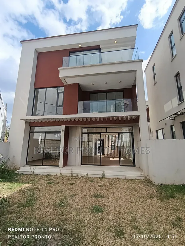 5-Bedroom Townhouse/Terrace in Lavington, Muthangari for Sale - 1