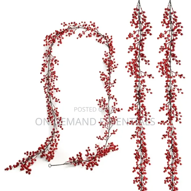 Artificial Red Berry Christmas Garland - 1