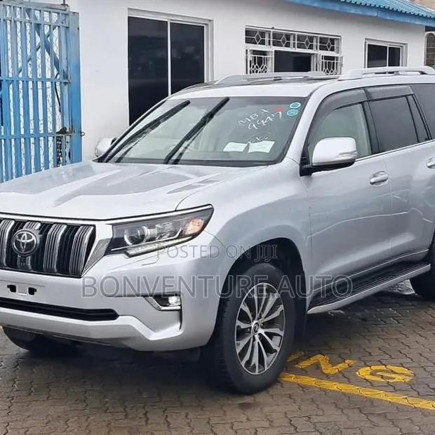 Toyota Land Cruiser Prado 2.8 TZ-G 2018 Silver - 1