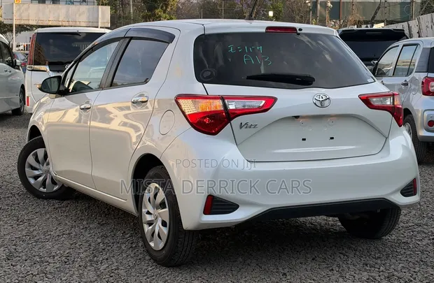 Toyota Vitz 2019 White - 1
