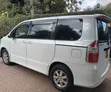 Toyota Noah 2009 White - 3