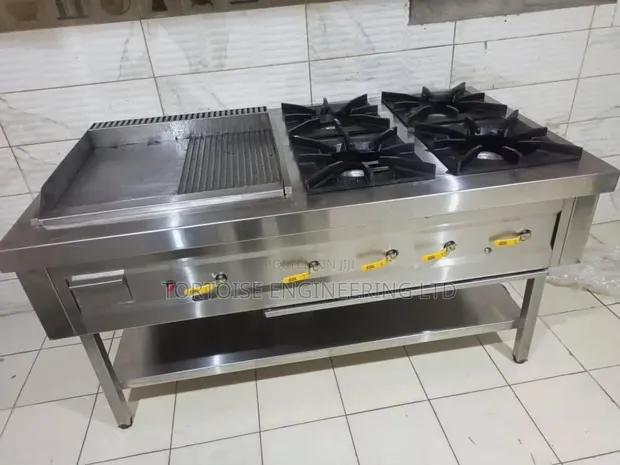 1.8m Stainless Steel Commercial 4 Gas Burner & Griddle - 1