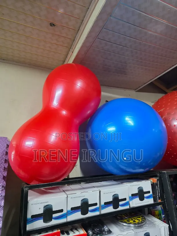 90cm Therapy Peanut Ball / Gym Ball - 1
