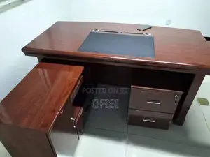 1600mm Mahogany Manager's Office Desk