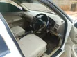 Nissan Sunny 2003 Nyeupe - 2