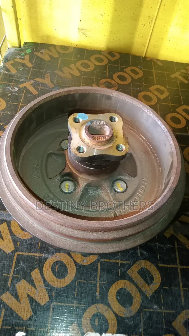 Drum ya Breki ya Nissan Note (Iliyotumika) - 1