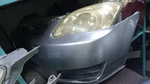Toyota RunX Nosecut 2005 Non-Xenon