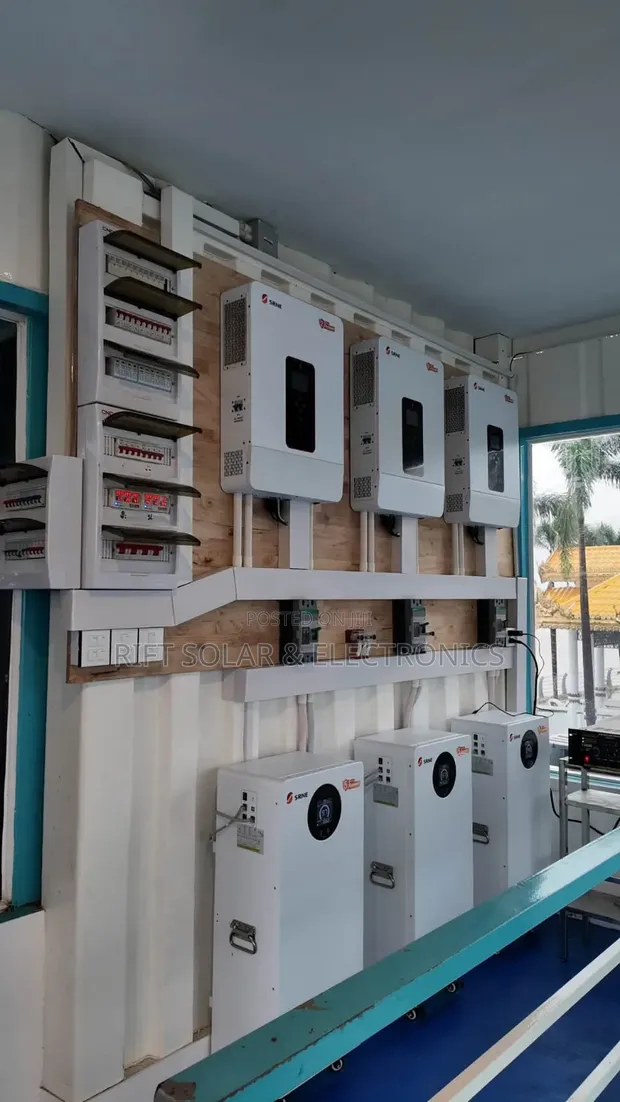 SRNE 12kVA 48V Hybrid Inverter MPPT 150A - 1