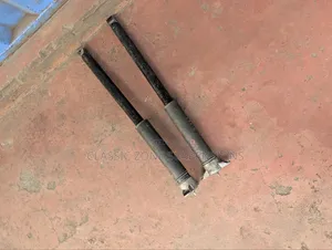Volvo V40 Back Shock Absorbers (Used UK)