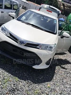 Toyota Corolla Fielder 1.5 Hybrid FWD 2016