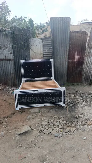 Wingbow Moket Cryo Bed - Brand New