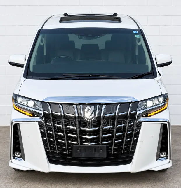 Toyota Alphard 2.5 Petrol FWD 2019 White - 1
