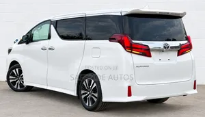 Toyota Alphard 2.5 Petrol FWD 2019 White