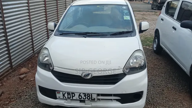 Daihatsu Mira 2016 White - 1