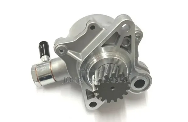Mitsubishi Pajero/Shogun/Delica 4M40 Vacuum Pump - 1