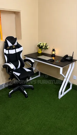 Boss Office Products Gaming Chair and Office Desk