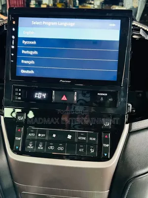 Toyota Landcruiser LC300 Infotainment Upgrade: Pioneer DMH-AP6650BT