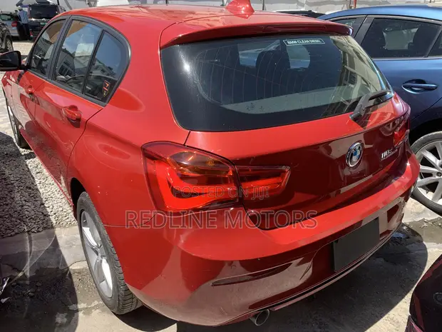 BMW 118d 2019 Burgundy - 1