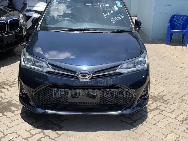 Toyota Corolla Fielder 1.8 Petrol FWD 2019 Green - 1