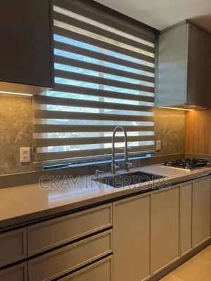 Horizontal Blinds for Modern & Classic Interiors