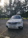 Subaru Forester 2012 White - 2