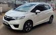 Honda Fit 2017 Nyeupe - 4