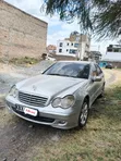 Mercedes-Benz C180 2009 Nyeupe - 1