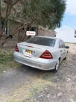 Mercedes-Benz C180 2009 Nyeupe - 4