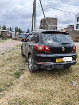 Volkswagen Tiguan 2010 Nyeusi