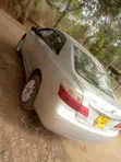 Toyota Premio 2009 Nyeupe - 3