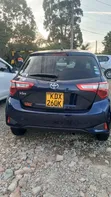 Toyota Vitz 2019 Bluu - 2