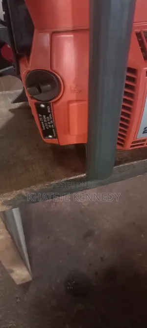 Msumeno wa Husqvarna 272XP
