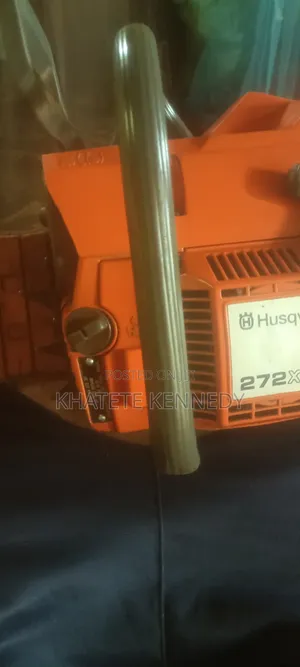 Msumeno wa Husqvarna 272XP