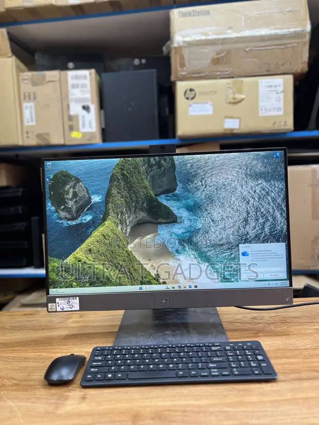 Dell OptiPlex 7780 All-in-One Desktop PC - 1