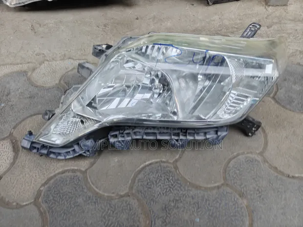 Toyota Land Cruiser Prado 160 Teardrop Headlight (Non-Xenon) - 1