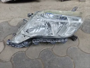 Toyota Land Cruiser Prado 160 Headlight ya Mchozi (Non-Xenon)