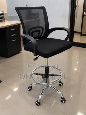 Kiti cha Ofisi cha Juu - Kiti cha Kazi chenye Mesh Kinachoweza Kurekebishwa