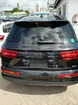Audi Q7 2019 Black - Unregistered - 3