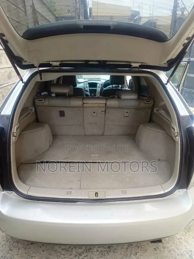Audi Q7 2019 Off White - Unregistered - 1