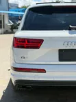 Audi Q7 2019 Off White - Unregistered - 4