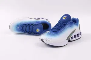 Nike Air Max DN Style Sneakers za Wanaume