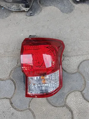 Taa ya Nyuma ya Toyota Corolla Fielder 161 (Model 2012-2014)