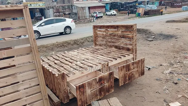 4x6 Wooden Bed Frame - 1