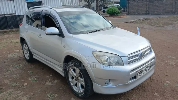 Toyota RAV4 2008 Nyeupe - 1