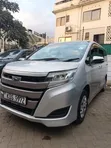 Toyota Noah 2018 Silver - 2
