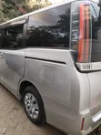 Toyota Noah 2018 Silver - 5