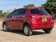 Toyota Vitz 1.3 FWD 5dr 2015 Nyekundu - 5
