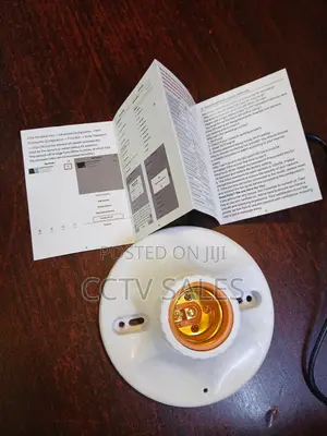 Kamera ya Siri ya CCTV kwenye Kipokezi cha Balbu na WiFi