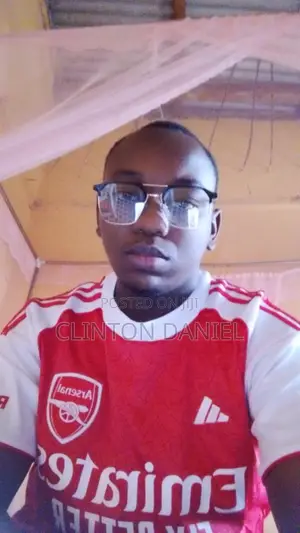 Mwanafunzi wa Uandishi wa Habari Akatafuta Mafunzo/Internship/Kazi ya Muda