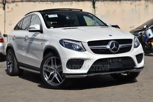 Mercedes-Benz GLE-Class 2021